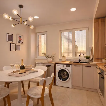 2br With Balcony شقة بوخارست