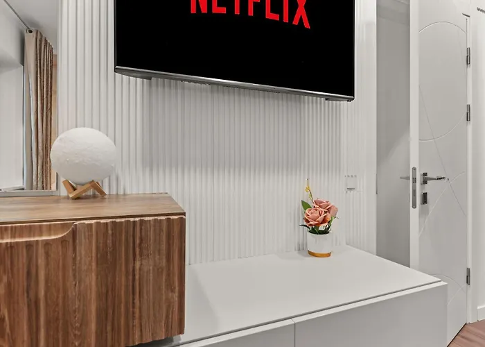 Monkey's Den Ultra-central Apartmán Bukurešť